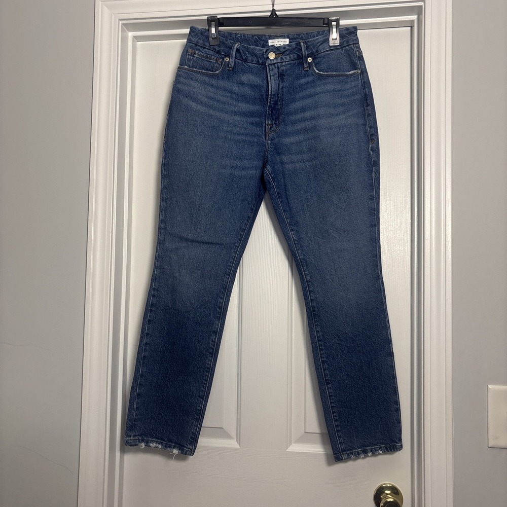 Good American Good Classic Jeans in B844 Size 6/28 High Rise GCPB235T